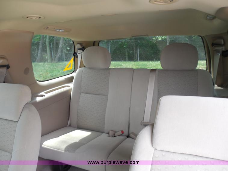 image for item H6636 2007 Chevrolet Uplander LS Ext. 1LS minivan