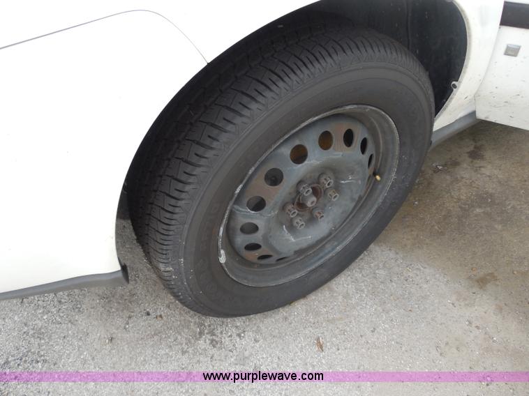 image for item H6636 2007 Chevrolet Uplander LS Ext. 1LS minivan