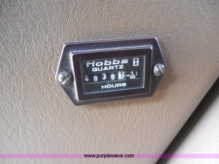 image for item H6666 2001 Dodge Ram 3500 Maxivan