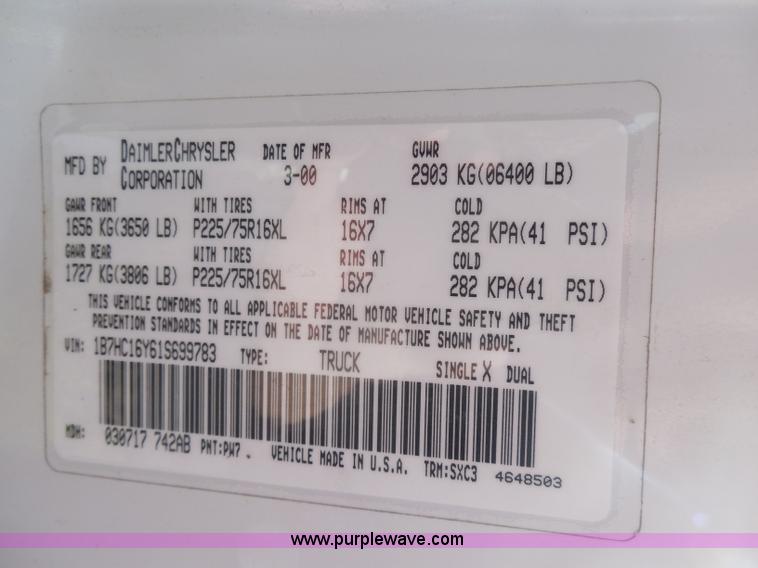 image for item H6667 2001 Dodge Ram 1500 pickup truck