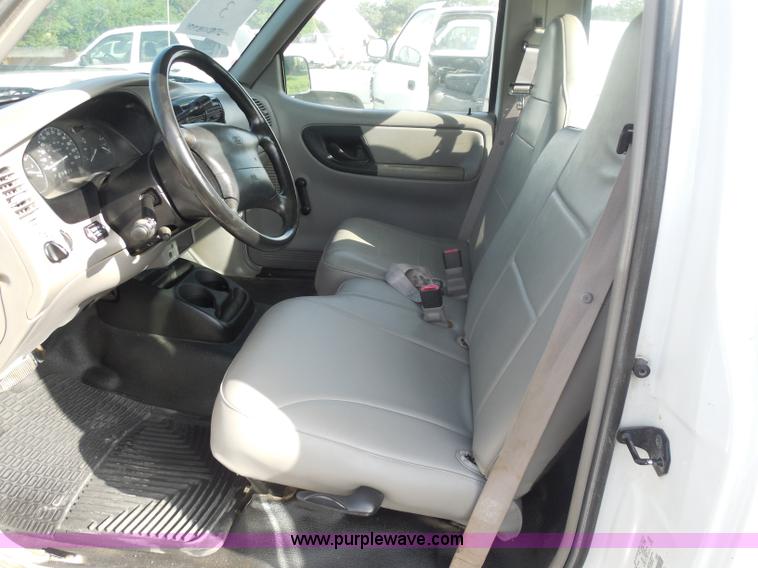 image for item H6673 2000 Ford Ranger pickup truck