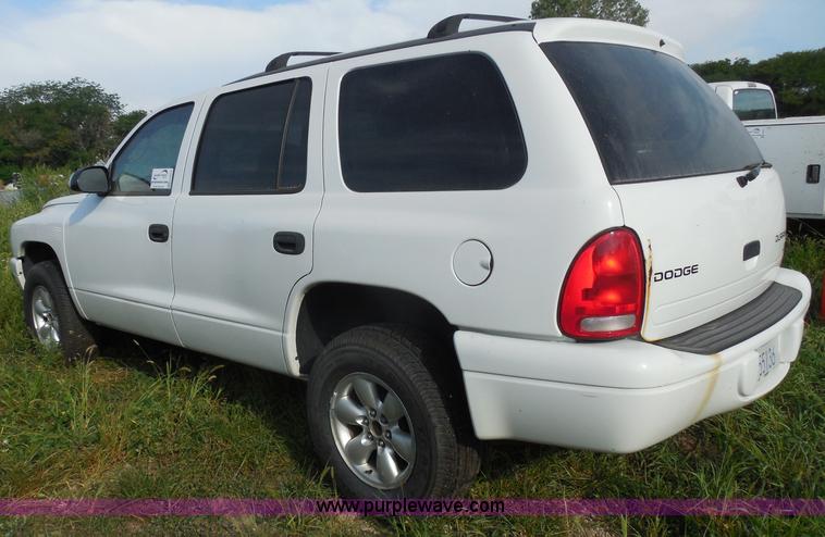 image for item H6674 2003 Dodge Durango SXT SUV