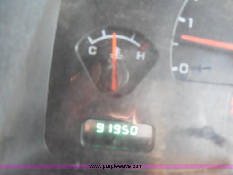 image for item H6674 2003 Dodge Durango SXT SUV