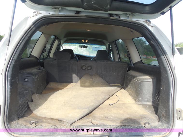 image for item H6674 2003 Dodge Durango SXT SUV