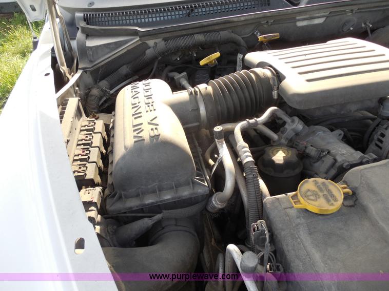 image for item H6674 2003 Dodge Durango SXT SUV