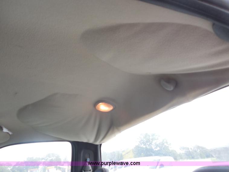 image for item H6675 1999 Dodge Ram 3500 utility truck