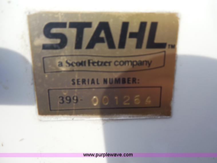 image for item H6675 1999 Dodge Ram 3500 utility truck