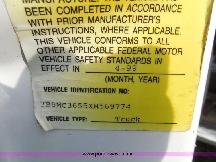 image for item H6675 1999 Dodge Ram 3500 utility truck