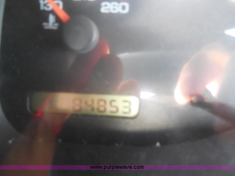 image for item H6677 1998 Dodge Ram 1500 pickup truck