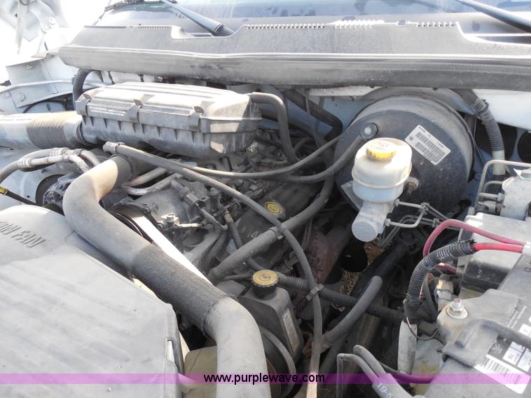 image for item H6677 1998 Dodge Ram 1500 pickup truck