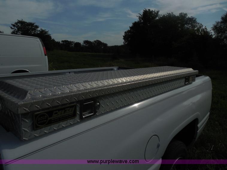 image for item H6677 1998 Dodge Ram 1500 pickup truck