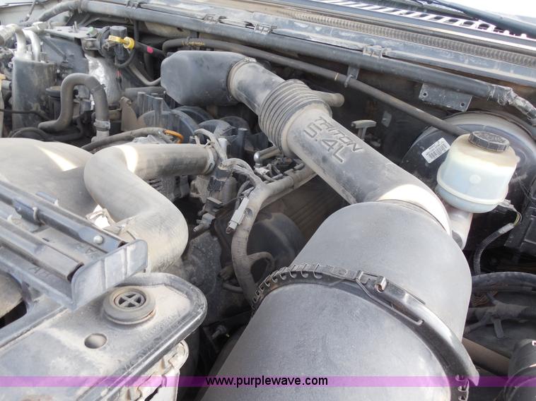 image for item H6679 2001 Ford F250 Super Duty XL utility truck