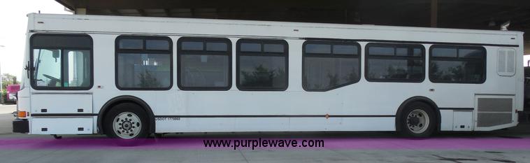 image for item H6689 2000 NABI 40' passenger bus