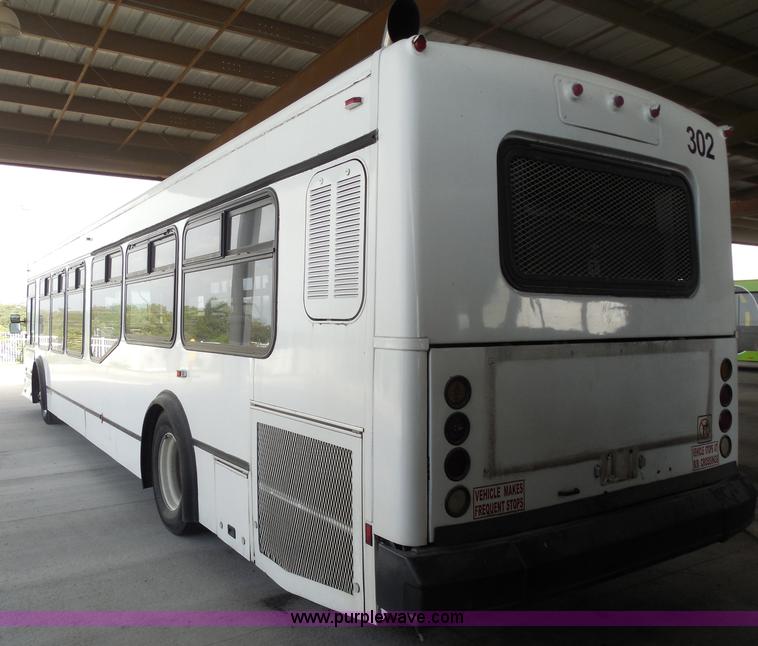 image for item H6689 2000 NABI 40' passenger bus