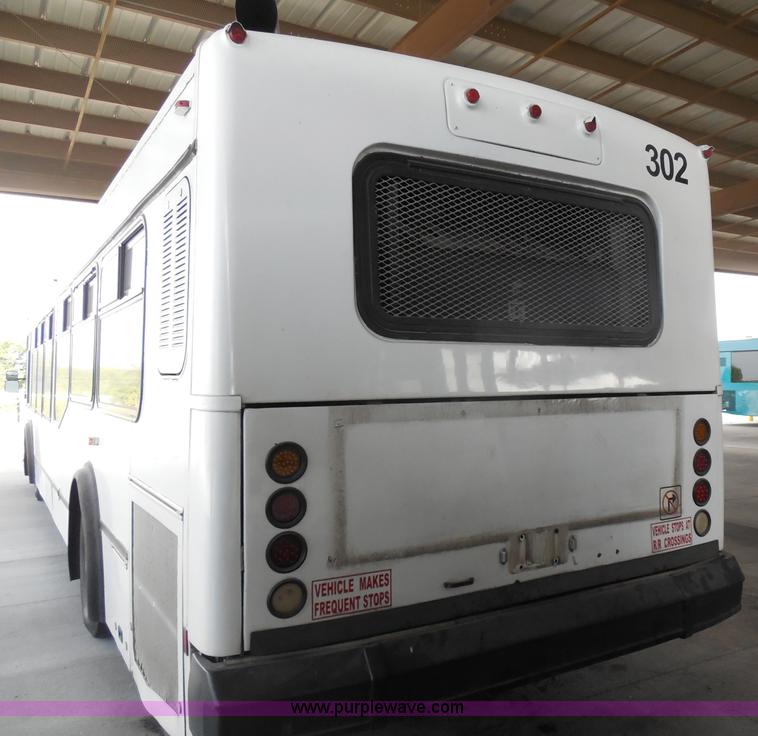 image for item H6689 2000 NABI 40' passenger bus