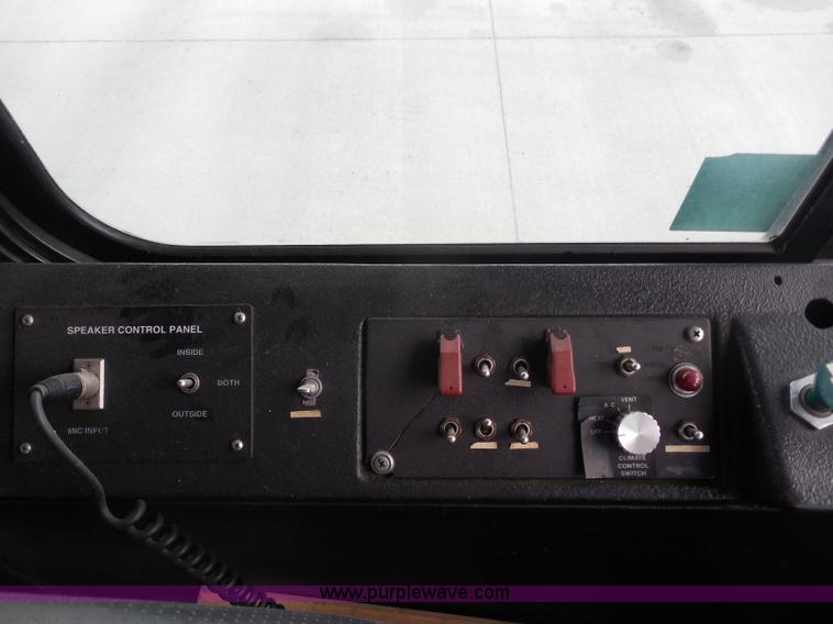 image for item H6689 2000 NABI 40' passenger bus