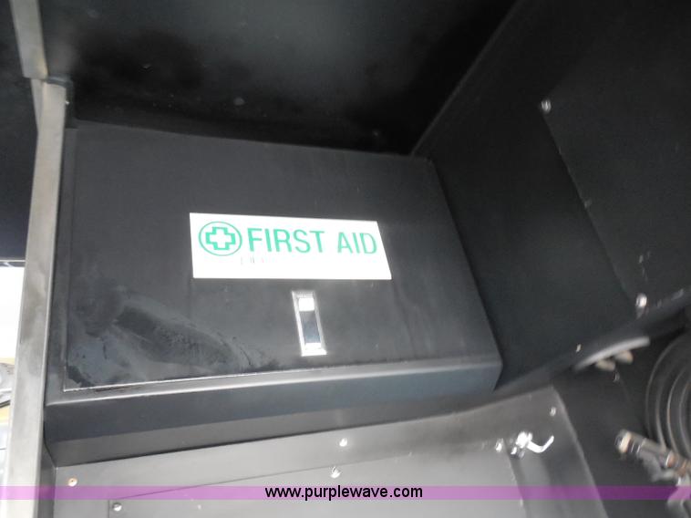 image for item H6689 2000 NABI 40' passenger bus