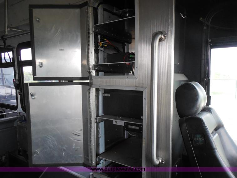 image for item H6689 2000 NABI 40' passenger bus