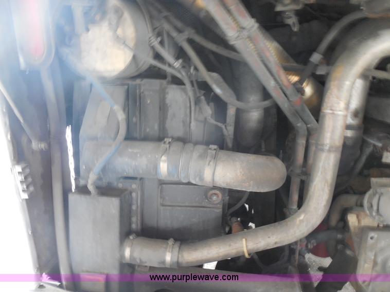 image for item H6689 2000 NABI 40' passenger bus