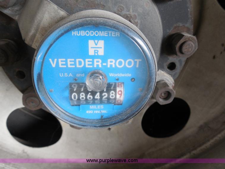 image for item H6689 2000 NABI 40' passenger bus