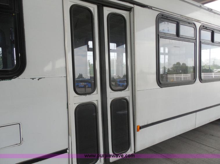 image for item H6689 2000 NABI 40' passenger bus