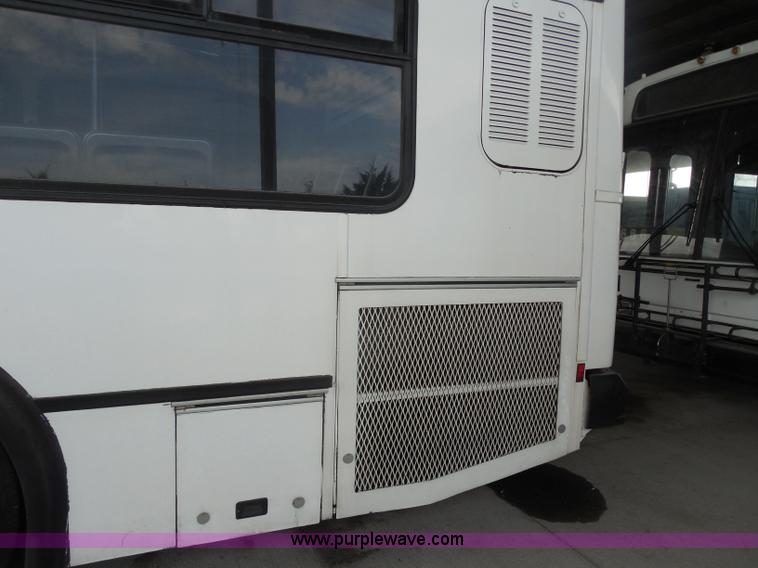 image for item H6689 2000 NABI 40' passenger bus