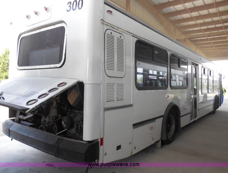 image for item H6693 2000 NABI 40' passenger bus