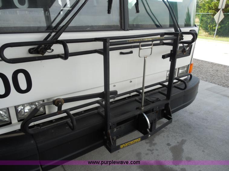 image for item H6693 2000 NABI 40' passenger bus