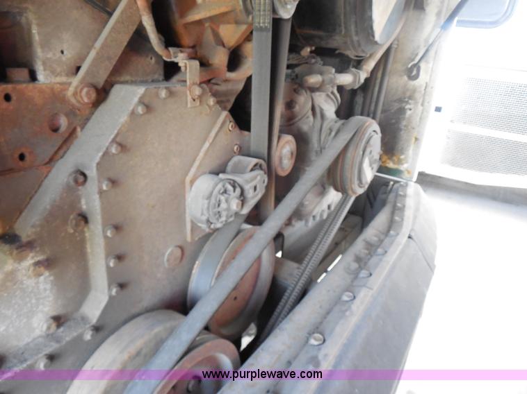 image for item H6693 2000 NABI 40' passenger bus