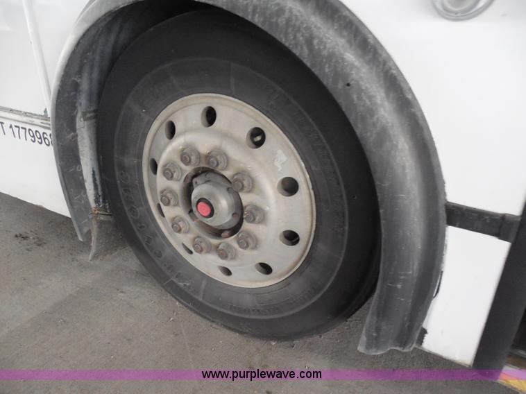 image for item H6694 2000 NABI 40' passenger bus