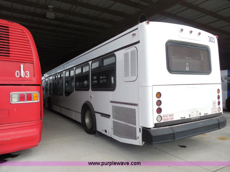 image for item H6695 2000 NABI 40' passenger bus