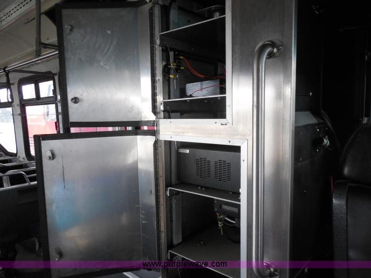 image for item H6695 2000 NABI 40' passenger bus