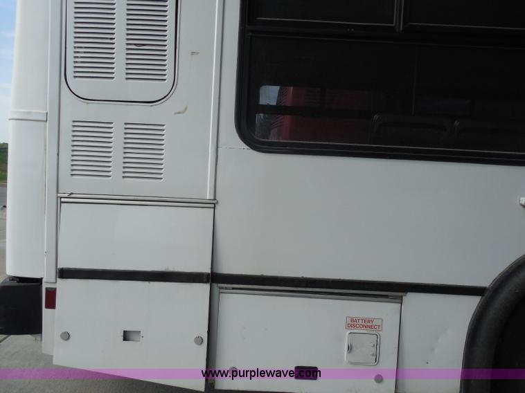 image for item H6695 2000 NABI 40' passenger bus