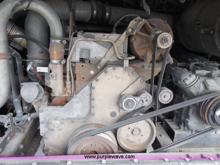 image for item H6695 2000 NABI 40' passenger bus