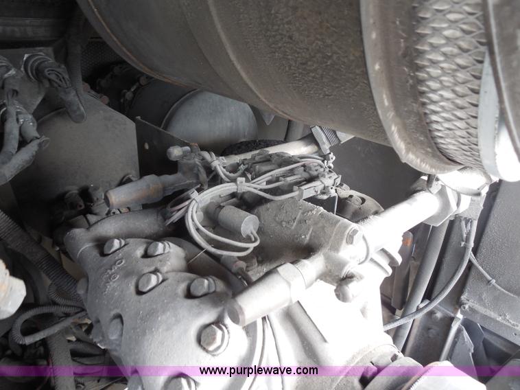 image for item H6695 2000 NABI 40' passenger bus