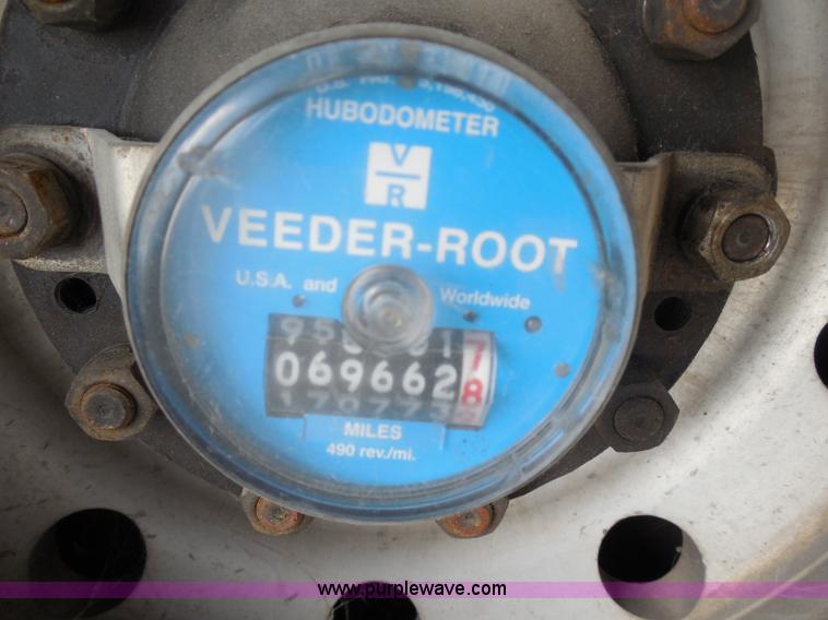 image for item H6695 2000 NABI 40' passenger bus