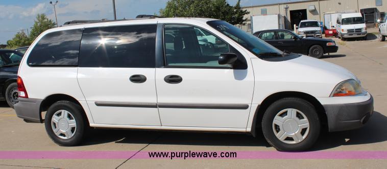 image for item H6696 2001 Ford Windstar LX van
