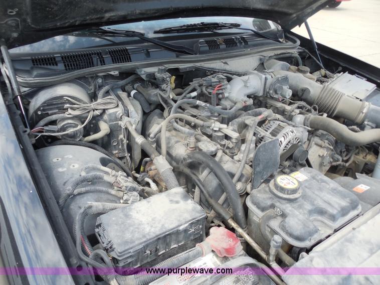 image for item H6698 2008 Ford Crown Victoria