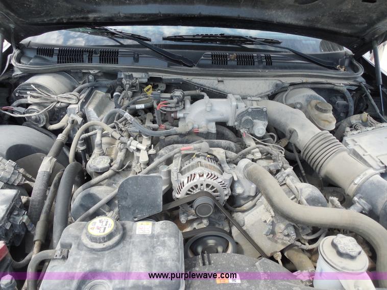 image for item H6698 2008 Ford Crown Victoria