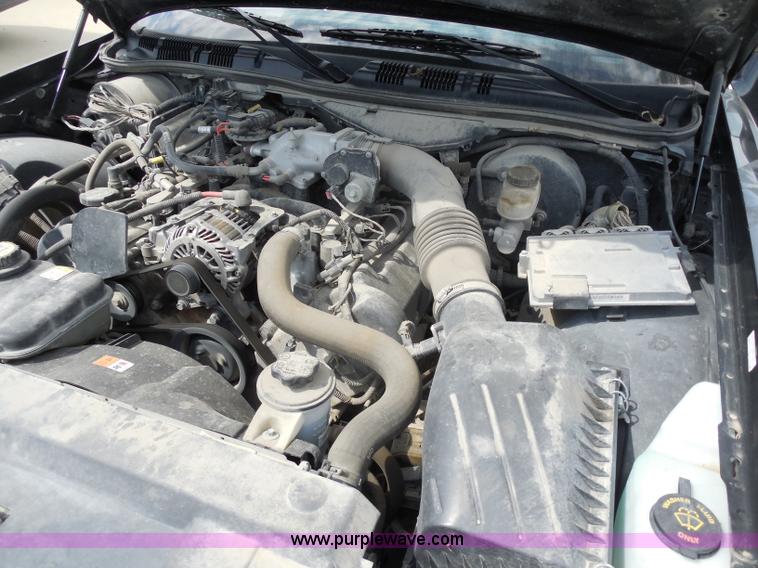 image for item H6698 2008 Ford Crown Victoria