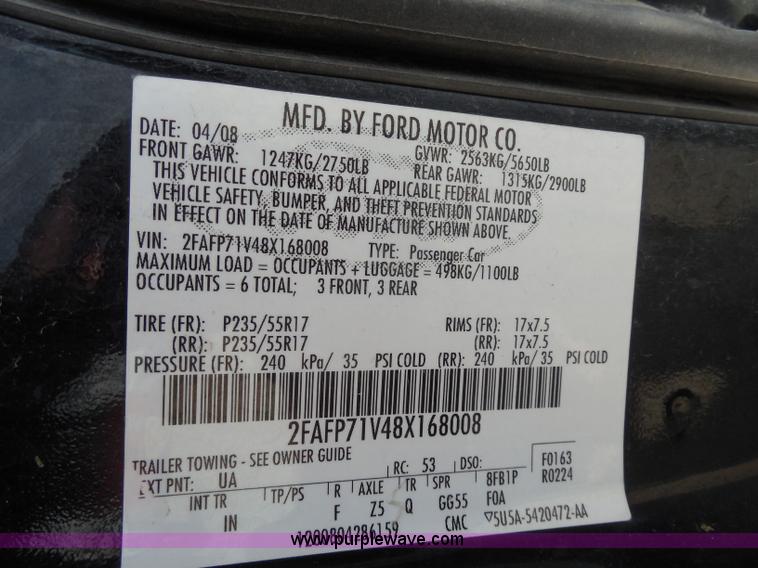 image for item H6698 2008 Ford Crown Victoria