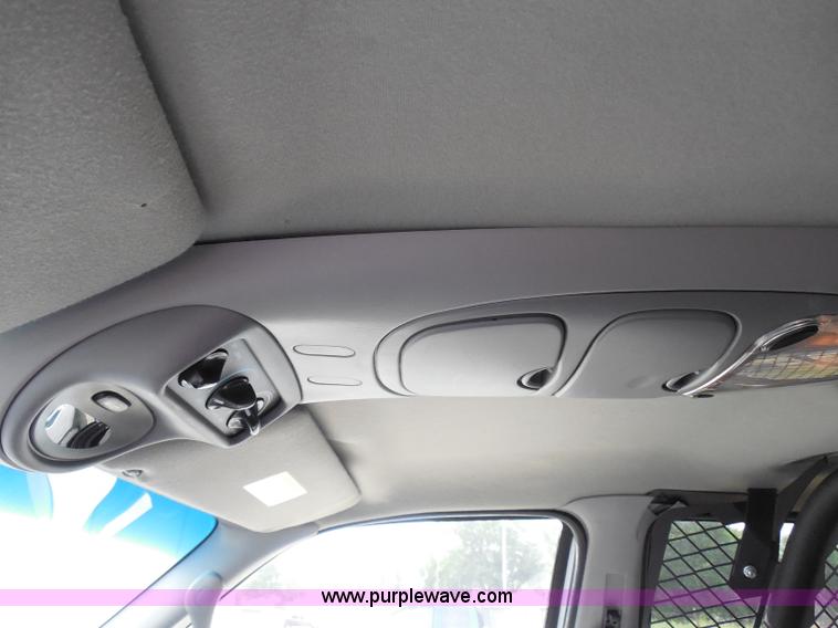 image for item H6699 2001 Ford Expedition XLT SUV