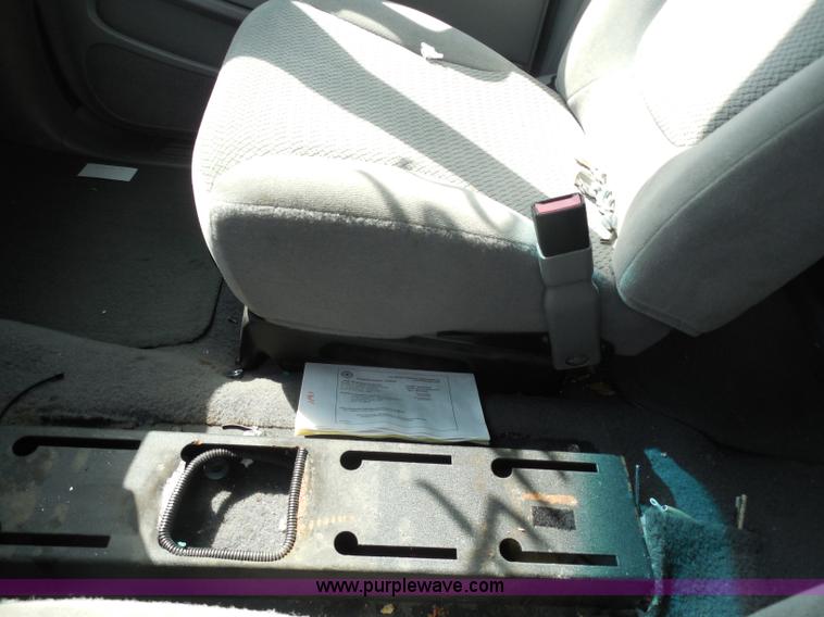 image for item H6699 2001 Ford Expedition XLT SUV