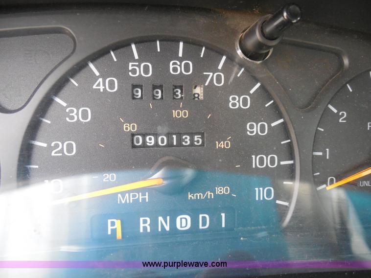 image for item H6748 1997 Ford Taurus GL