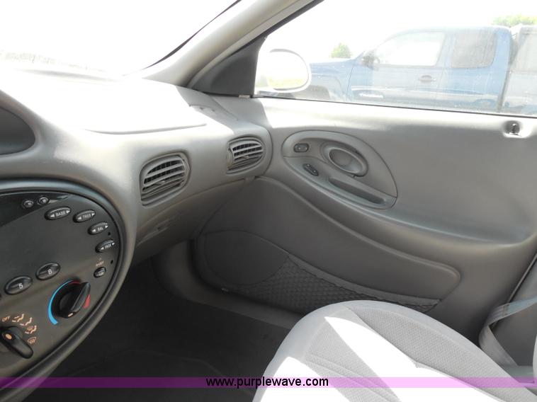 image for item H6748 1997 Ford Taurus GL