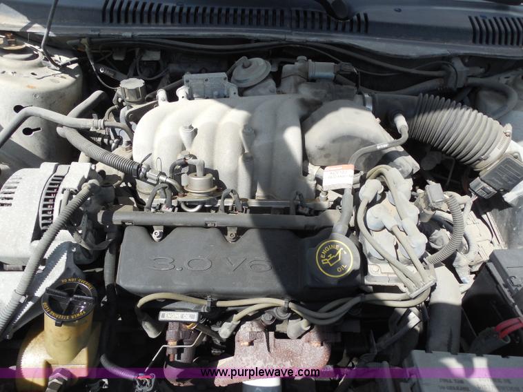 image for item H6748 1997 Ford Taurus GL