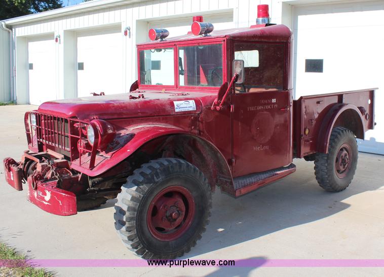 image for item H6929 1952 Dodge T24 truck