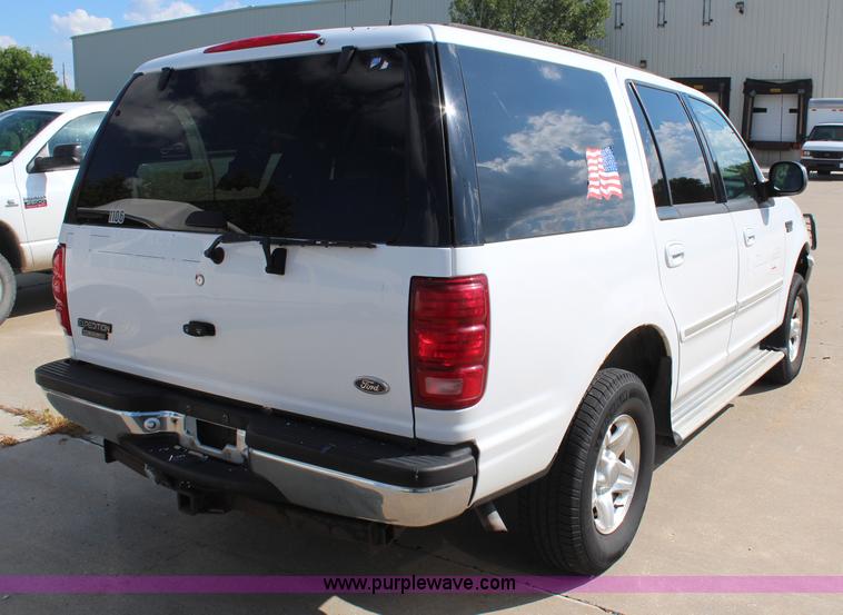 image for item H6963 1998 Ford Expedition XLT SUV