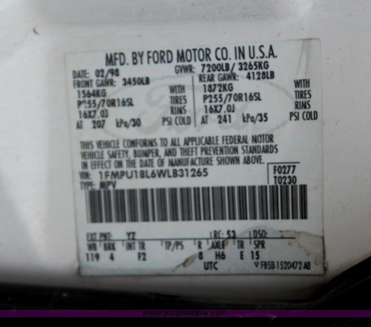 image for item H6963 1998 Ford Expedition XLT SUV