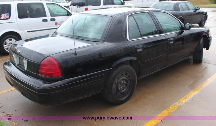 image for item H6965 2005 Ford Crown Victoria Police Interceptor